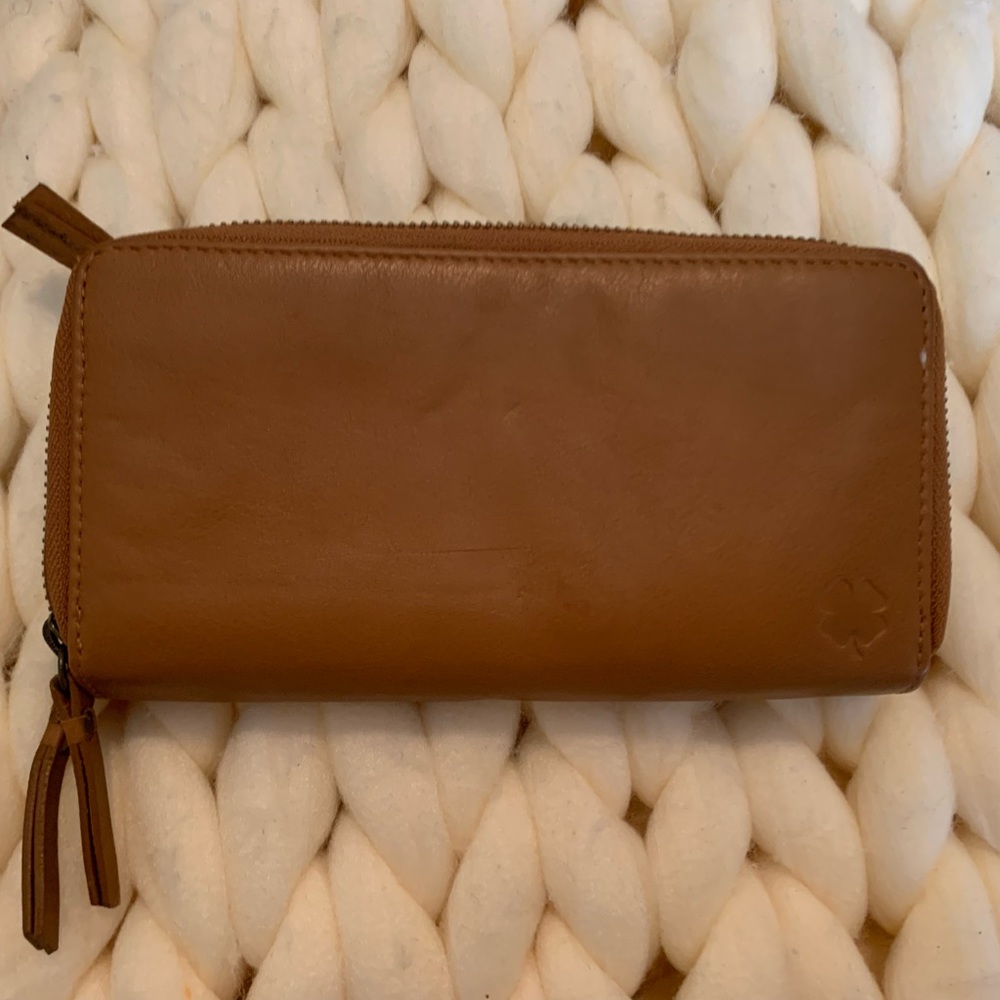 Lucky brand leather wallet